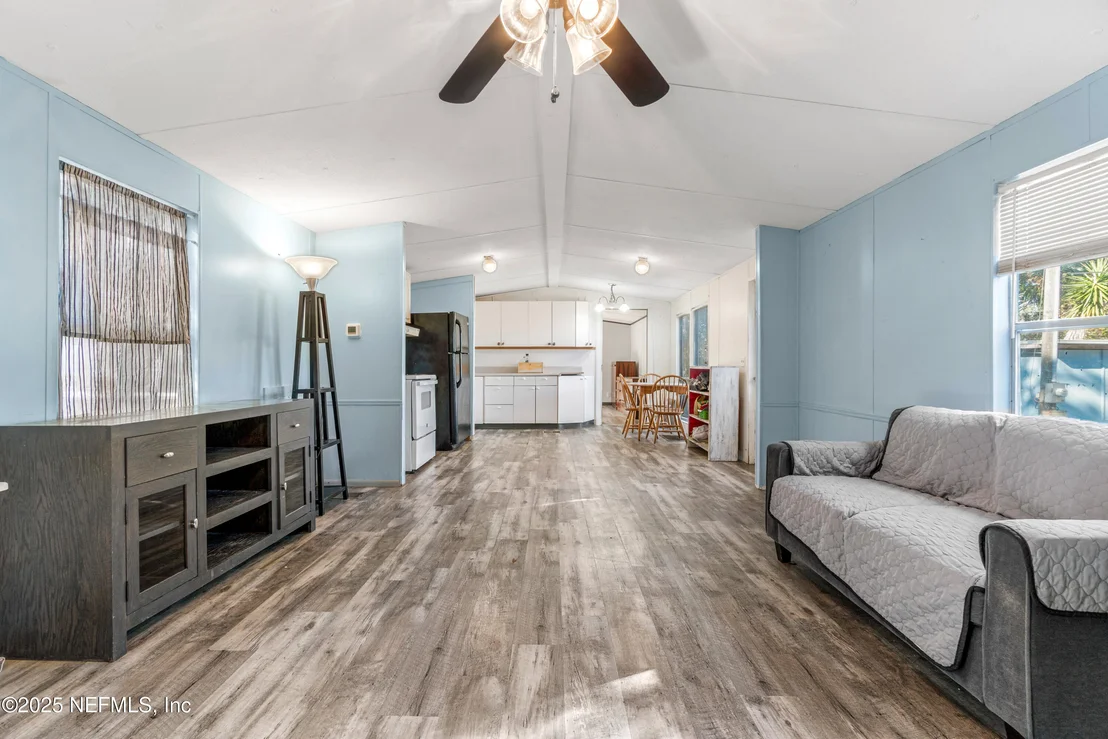 Photo of 103 WALKER Avenue