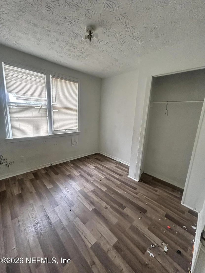 Photo of 3252 THOMAS Street