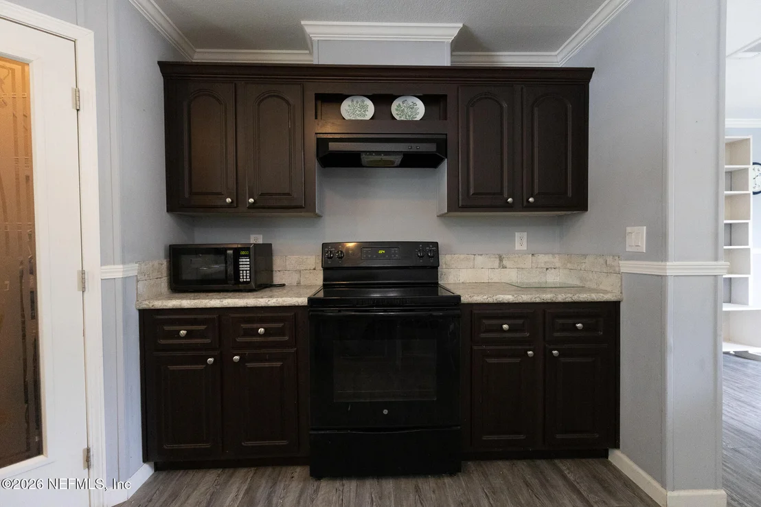 Photo of 156 LAKE MARGO Drive