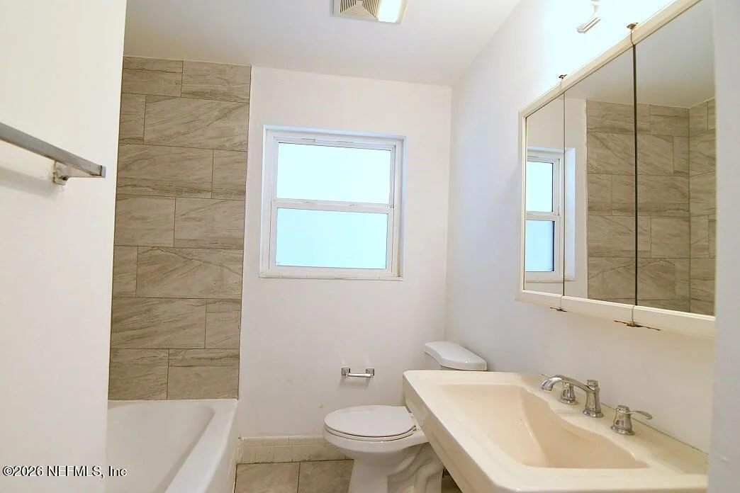 Photo of 7435 BAMBERG Road