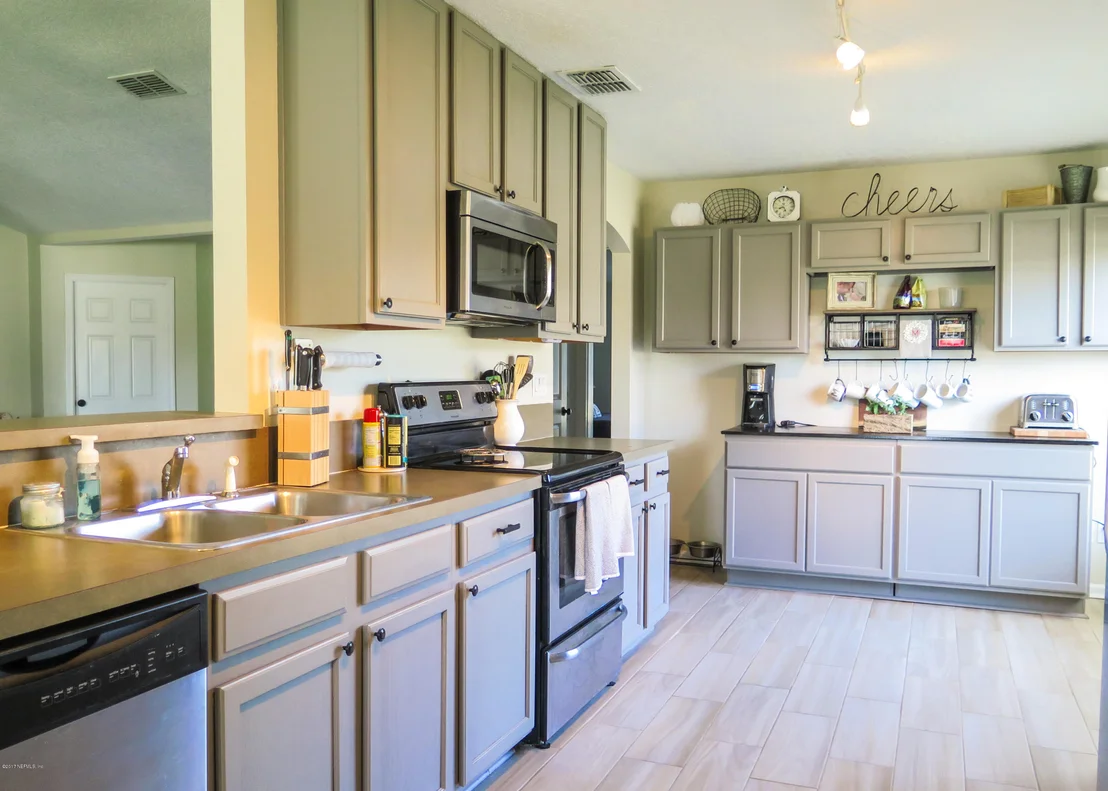 Photo of 1325 WILD PINE Drive
