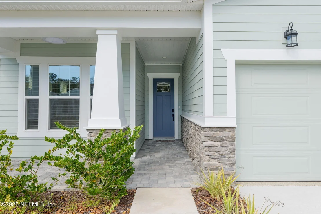 Photo of 329 PELTON Place
