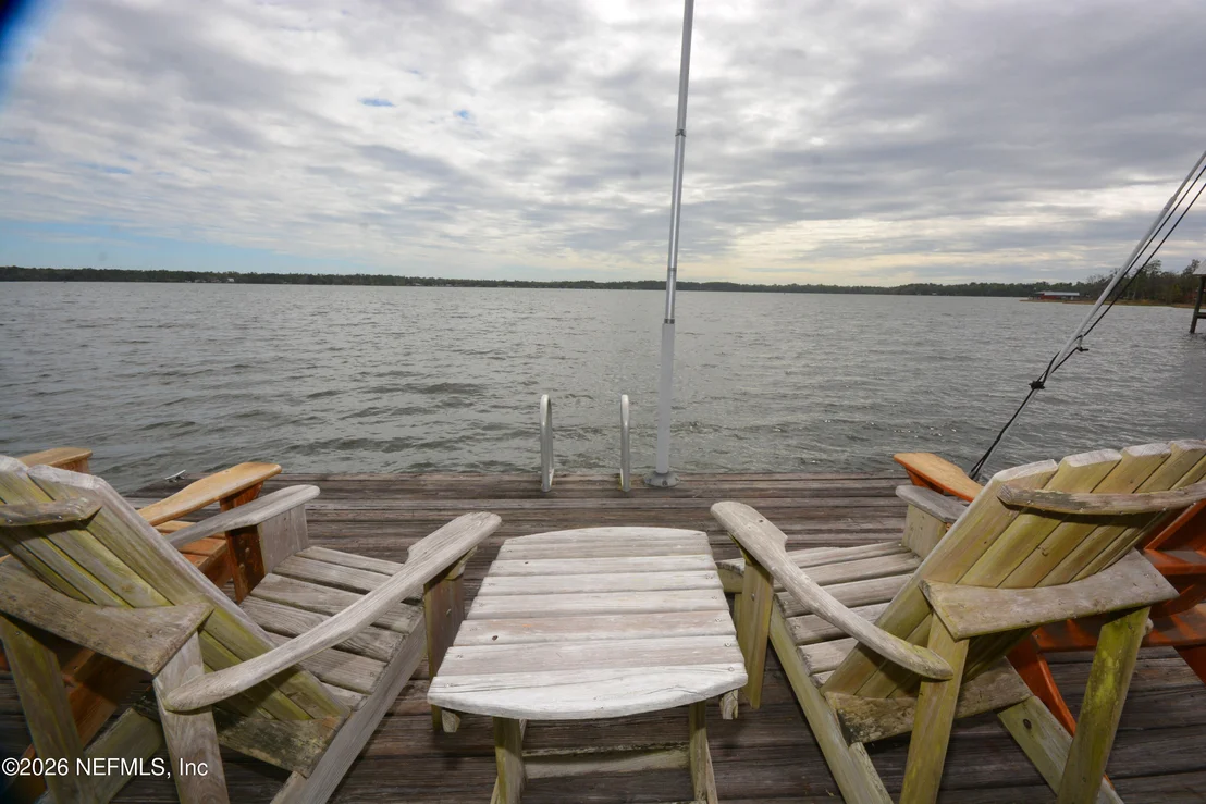 Photo of 176 LAKE Drive