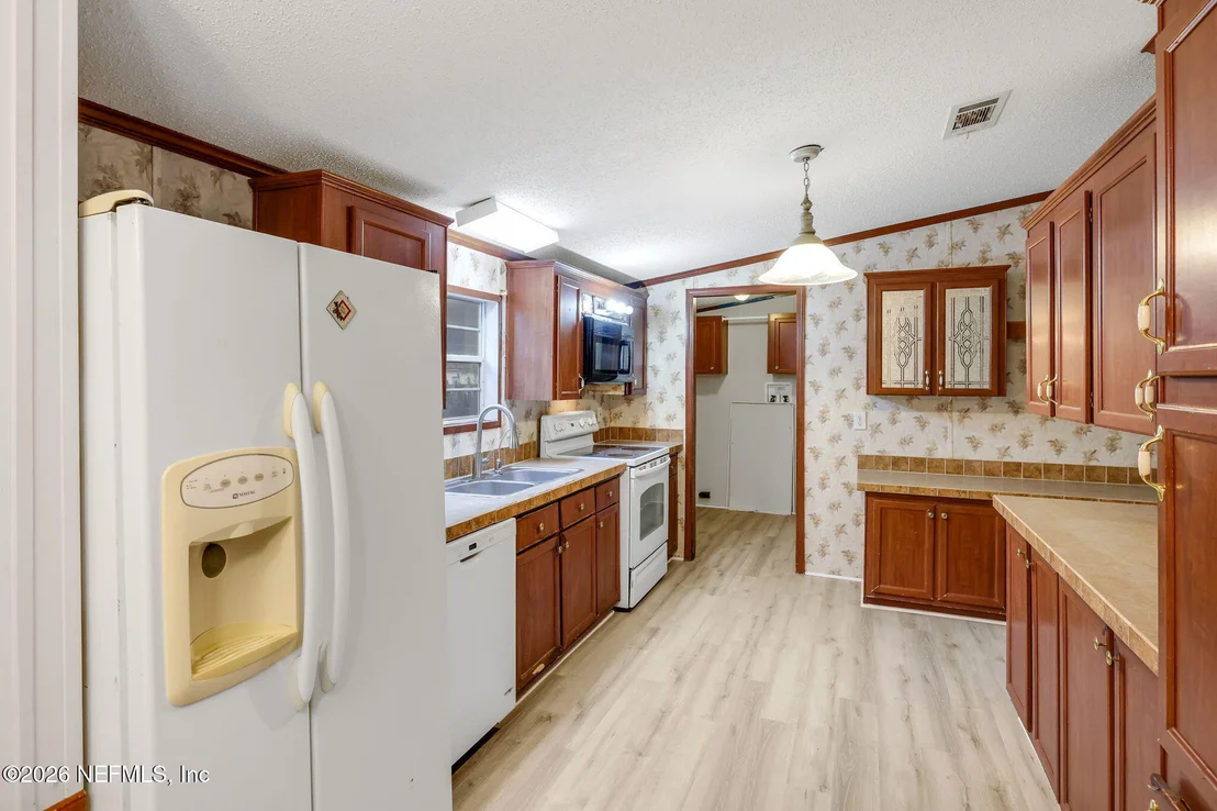 Photo of 1134 HARMONY Drive N