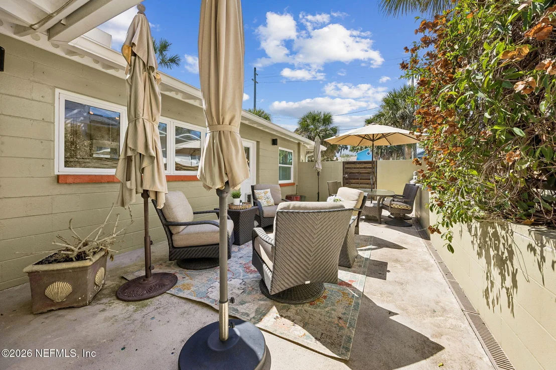 Photo of 1055 OCEAN Boulevard