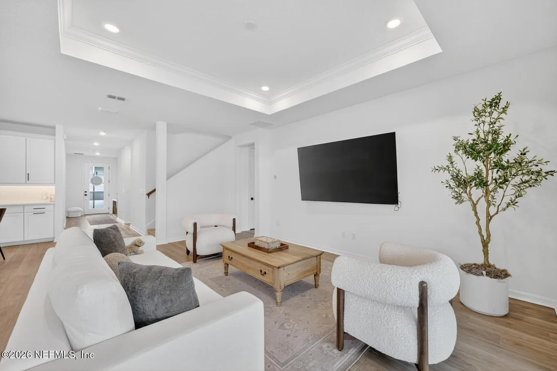 Photo of 85 SALAZAR Street