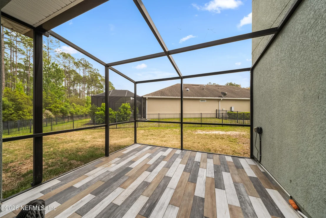Photo of 341 ASPEN LEAF Drive