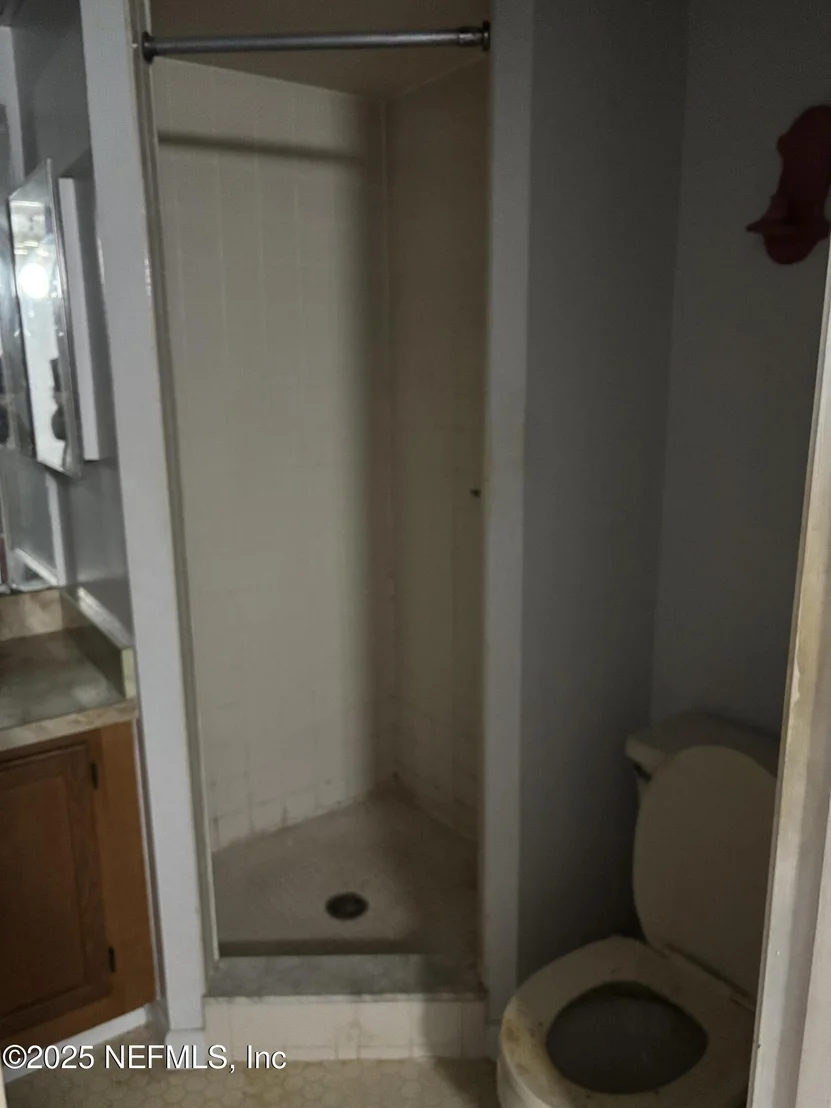 Photo of 8317 MEADOW BEND Court