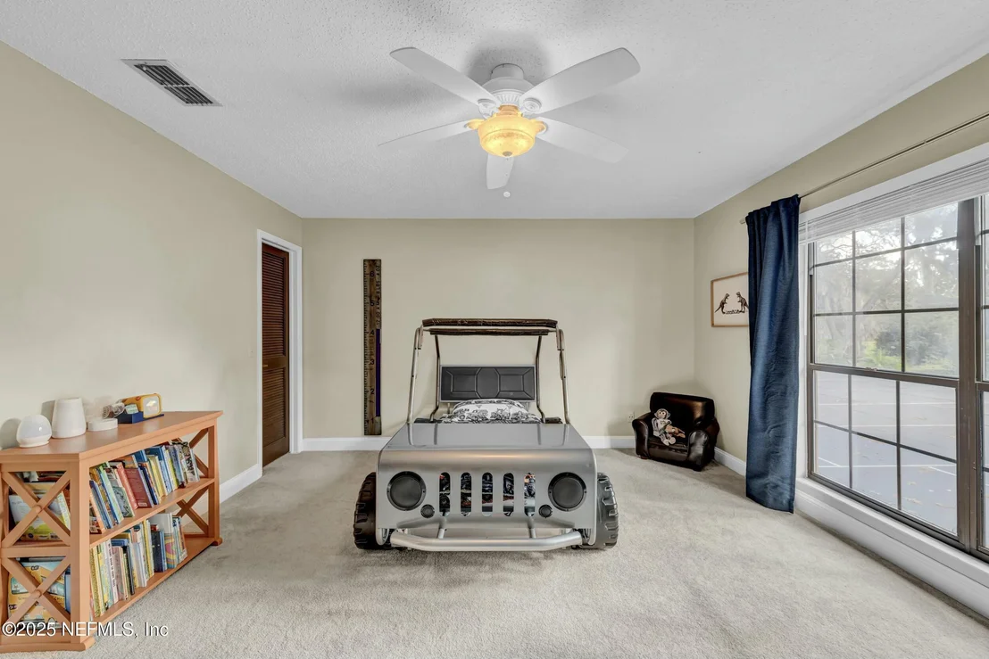 Photo of 4944 MARINERS POINT Drive