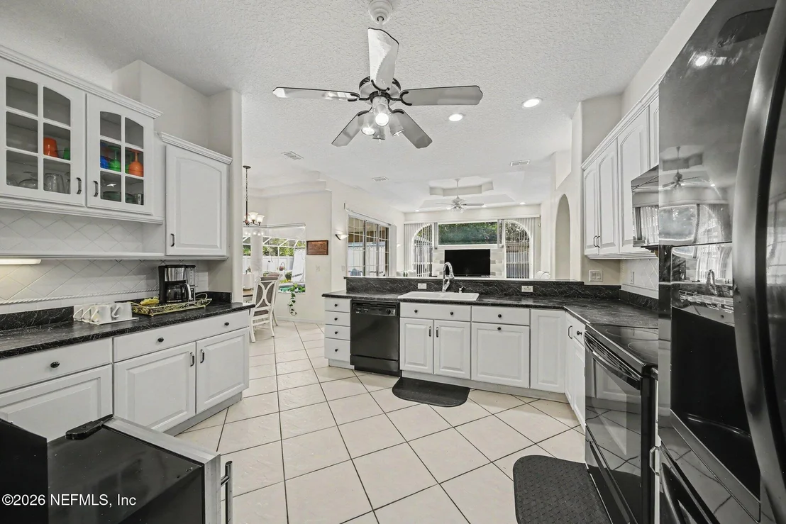 Photo of 7 EDWARD Drive