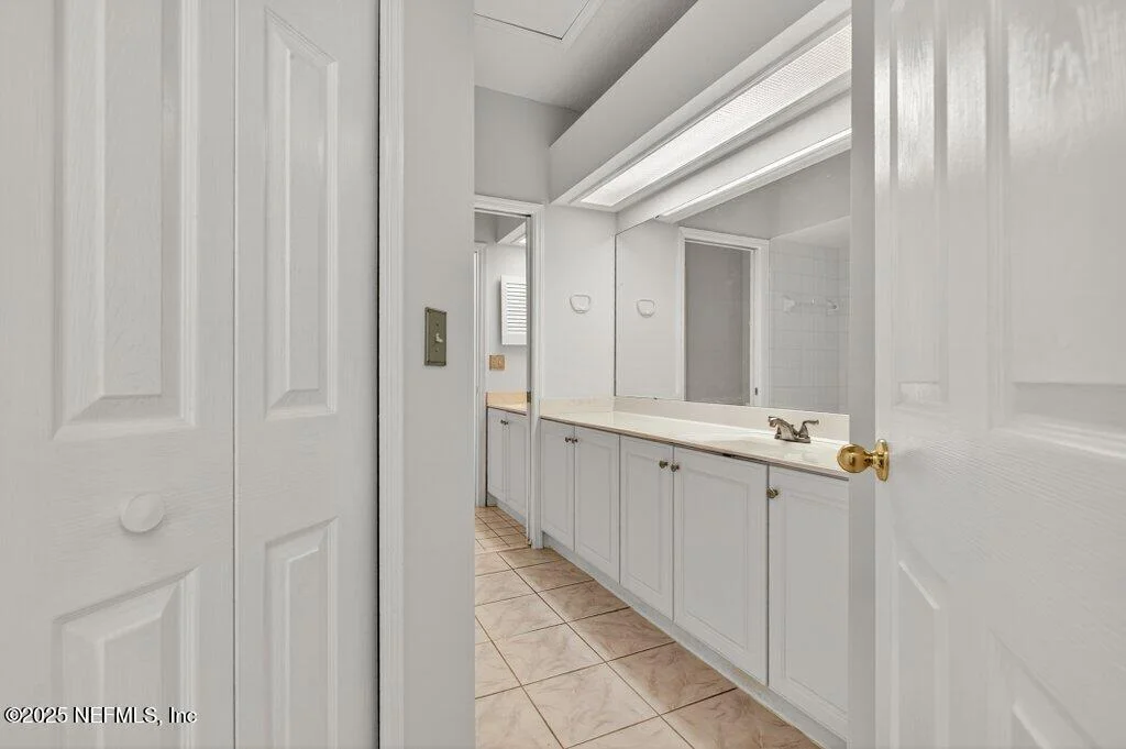 Photo of 388 LOLLY Lane