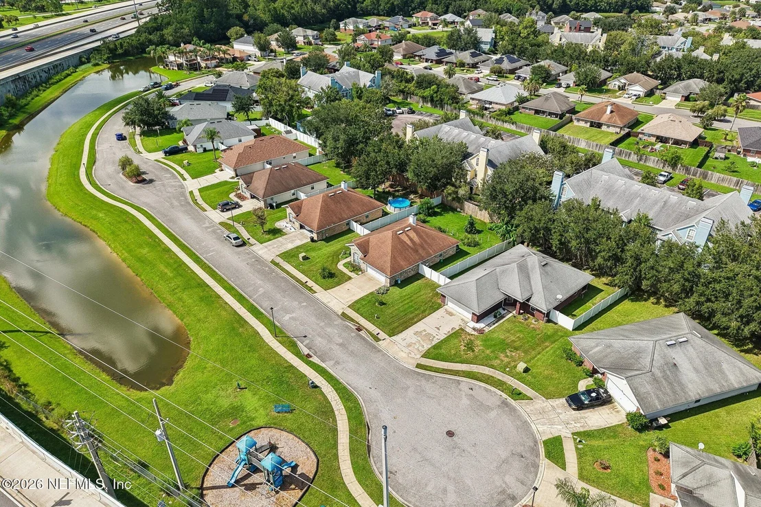Photo of 6558 PEMBERLEY Lane