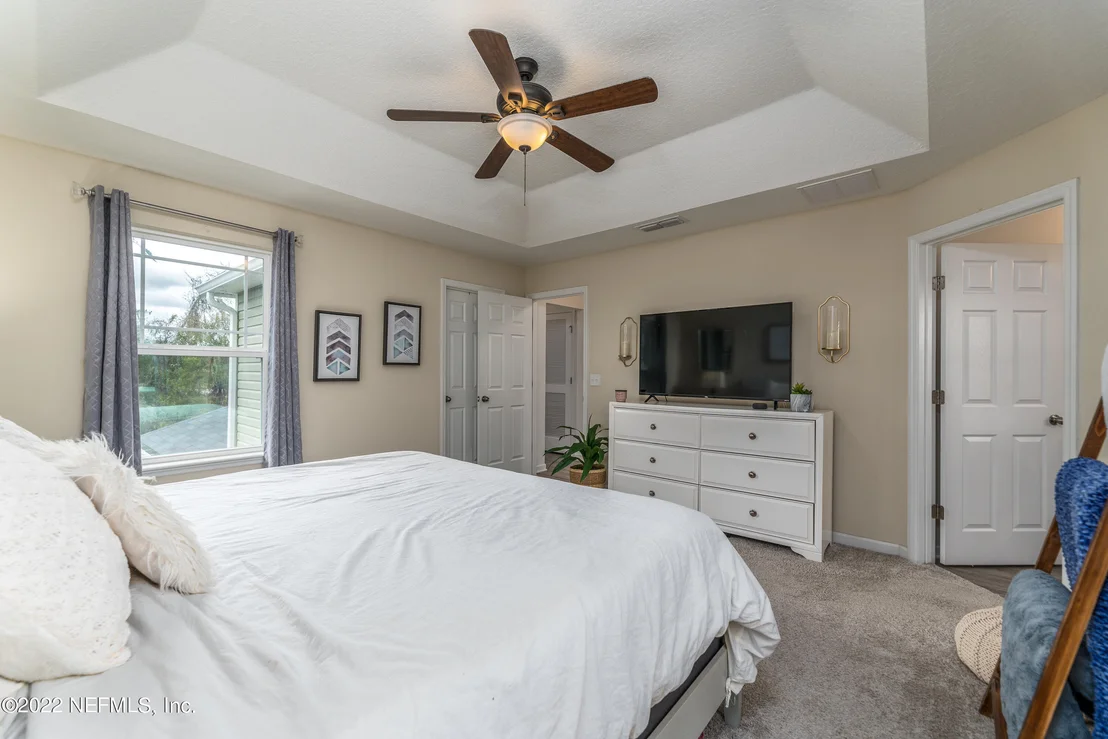 Photo of 360 VINEYARD Lane