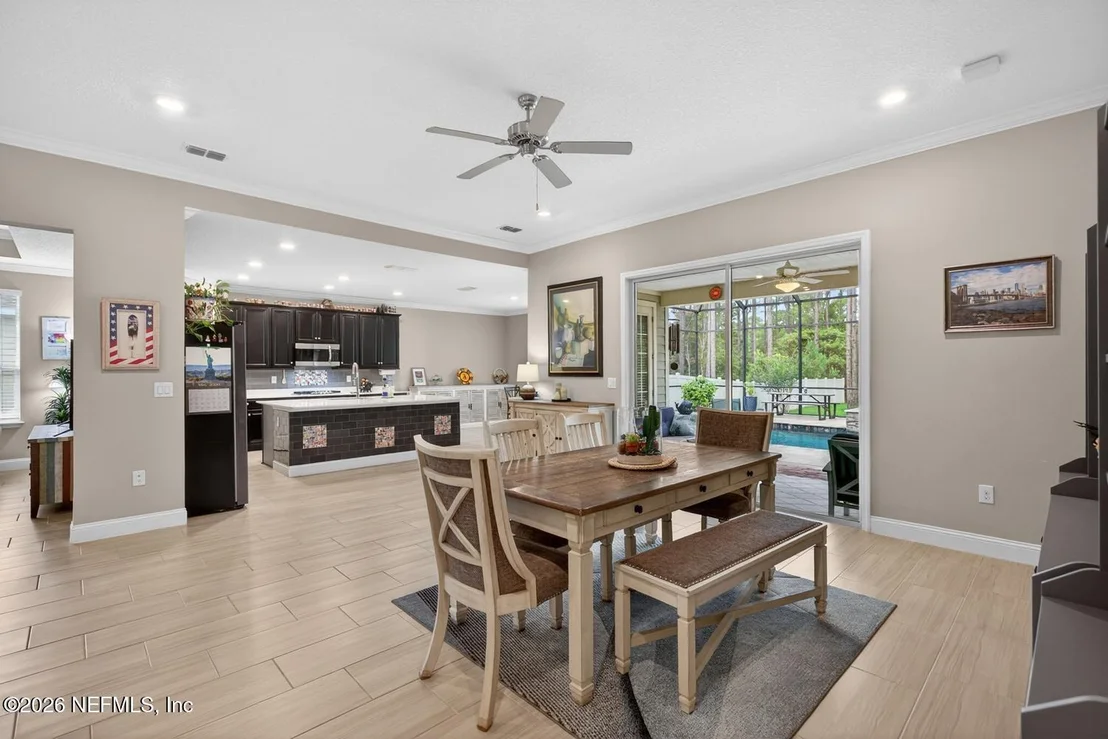 Photo of 612 GLORIETA Drive