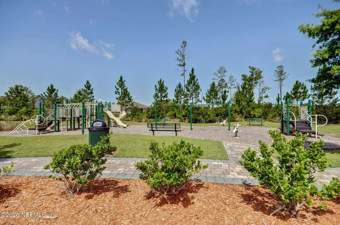 Photo of 65860 EDGEWATER Drive
