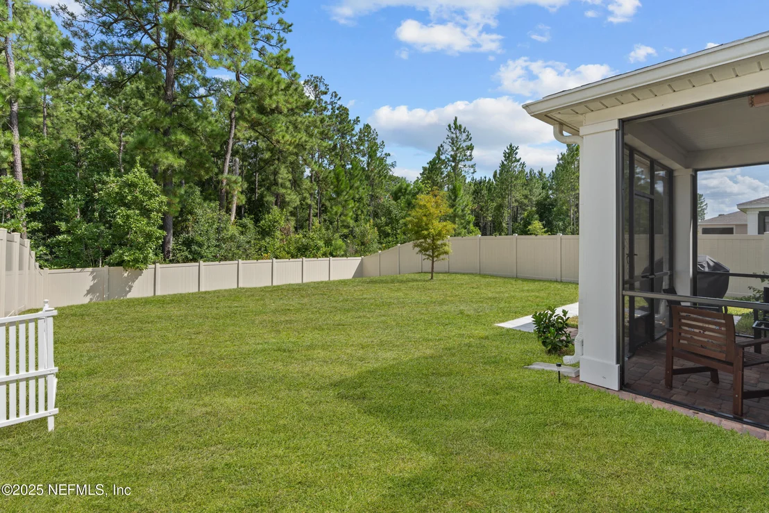 Photo of 9852 LOVAGE Lane