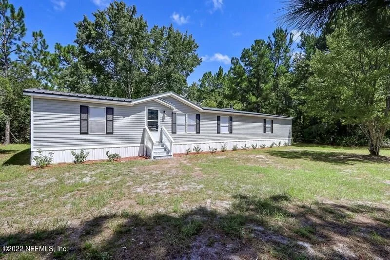 Photo of 13401 GROVER Road