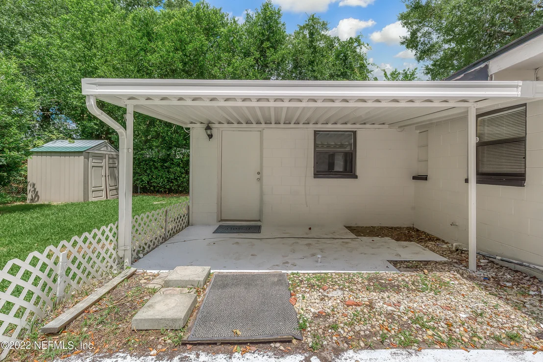 Photo of 7961 AUSTIN Road