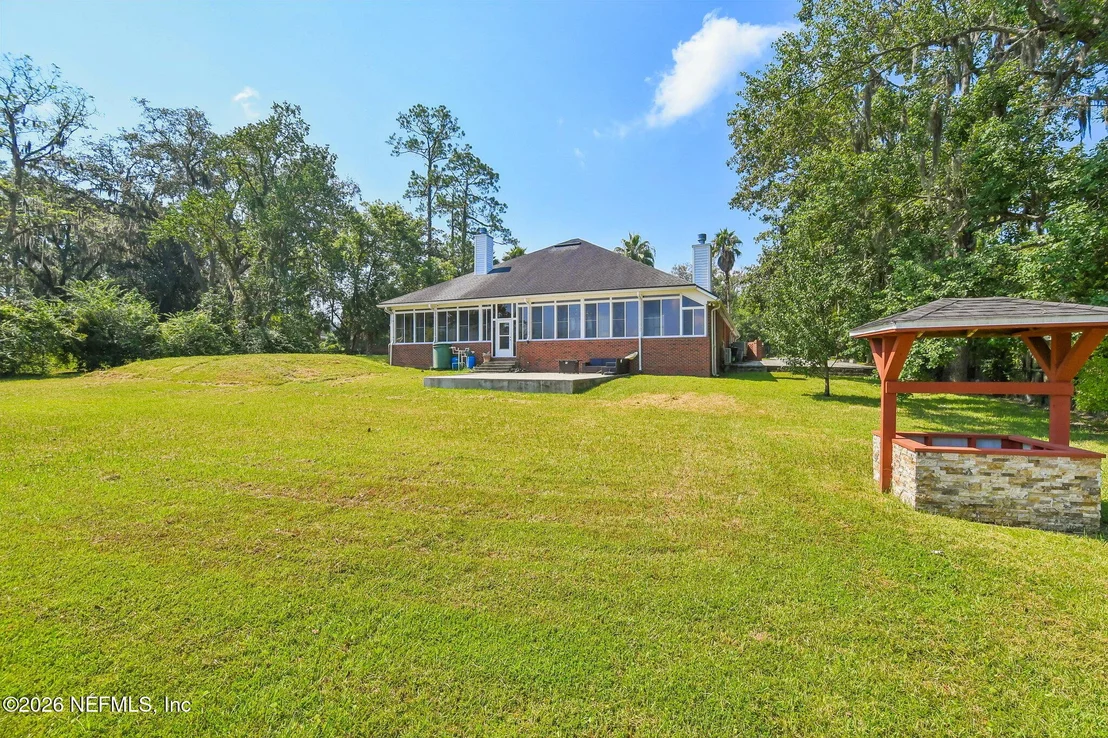 Photo of 3425 TROUT RIVER Boulevard