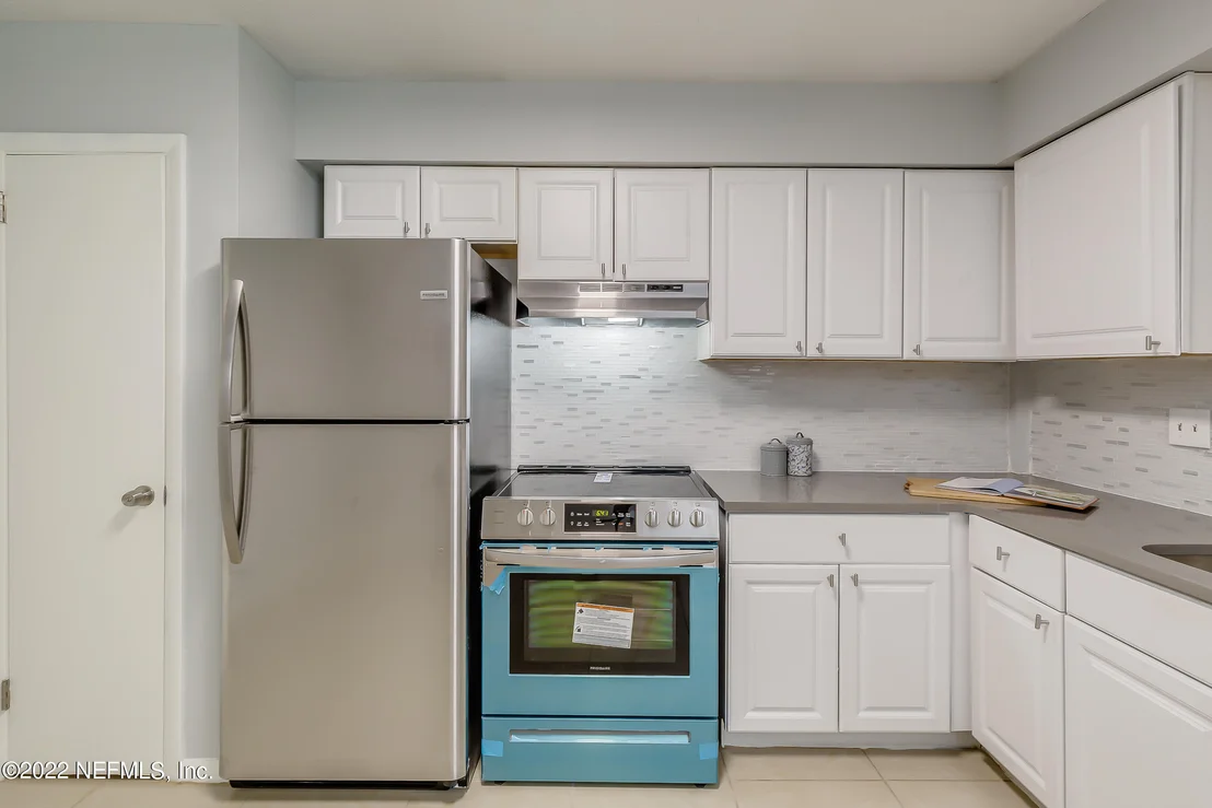 Photo of 7961 AUSTIN Road