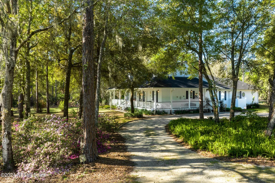 Photo of 1155 COUSINTOWN Road