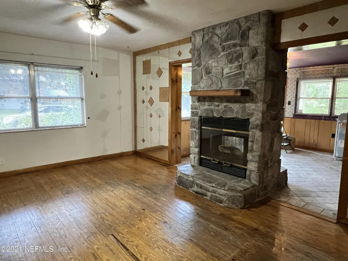 Photo of 4515 SPRING GLEN Road