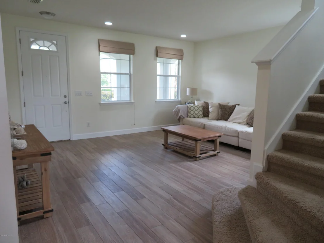 Photo of 108 CROWN WHEEL Circle