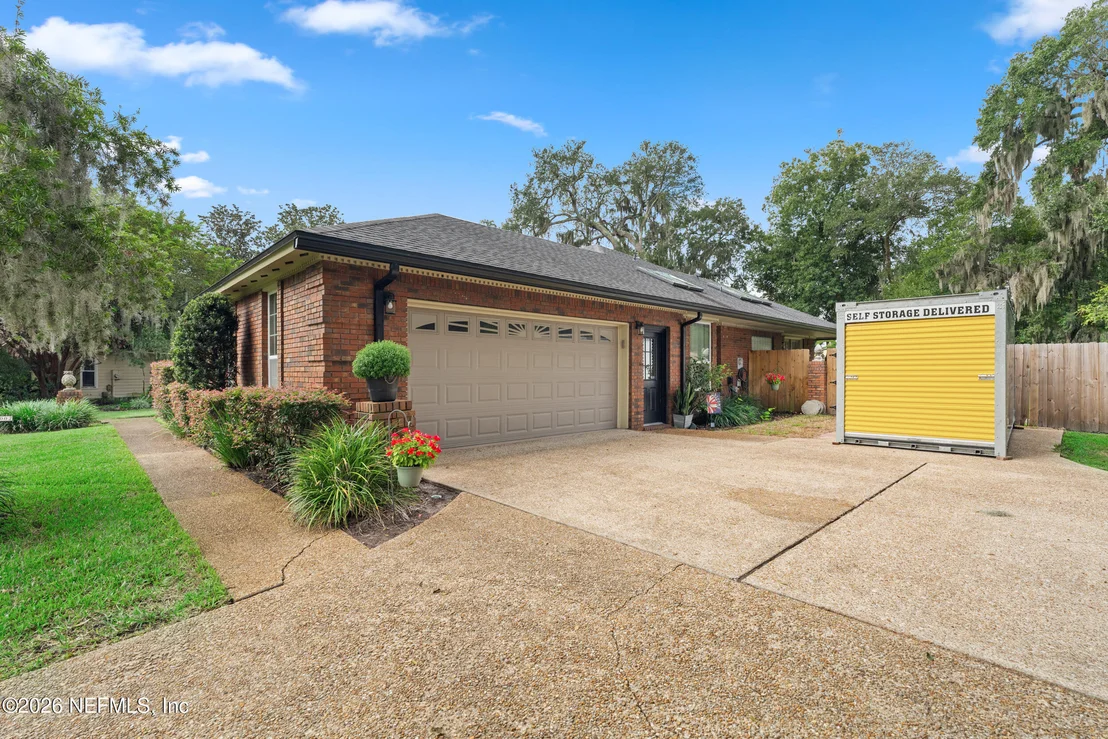 Photo of 4002 RETFORD Drive