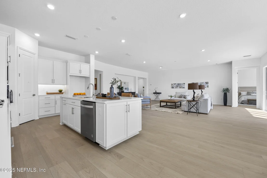 Photo of 11246 TOWN VIEW Drive