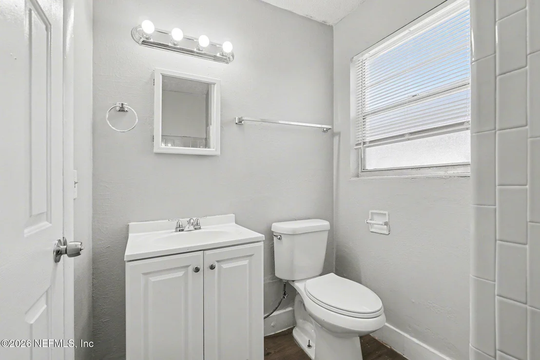 Photo of 4852 HATTERAS Road
