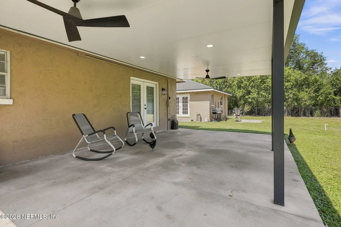 Photo of 5684 MAVERICK Road
