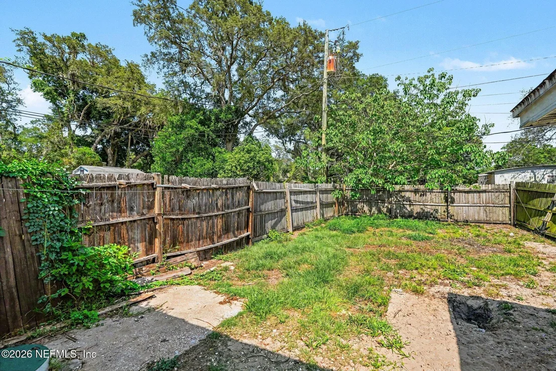 Photo of 3500 ROOSEVELT Road