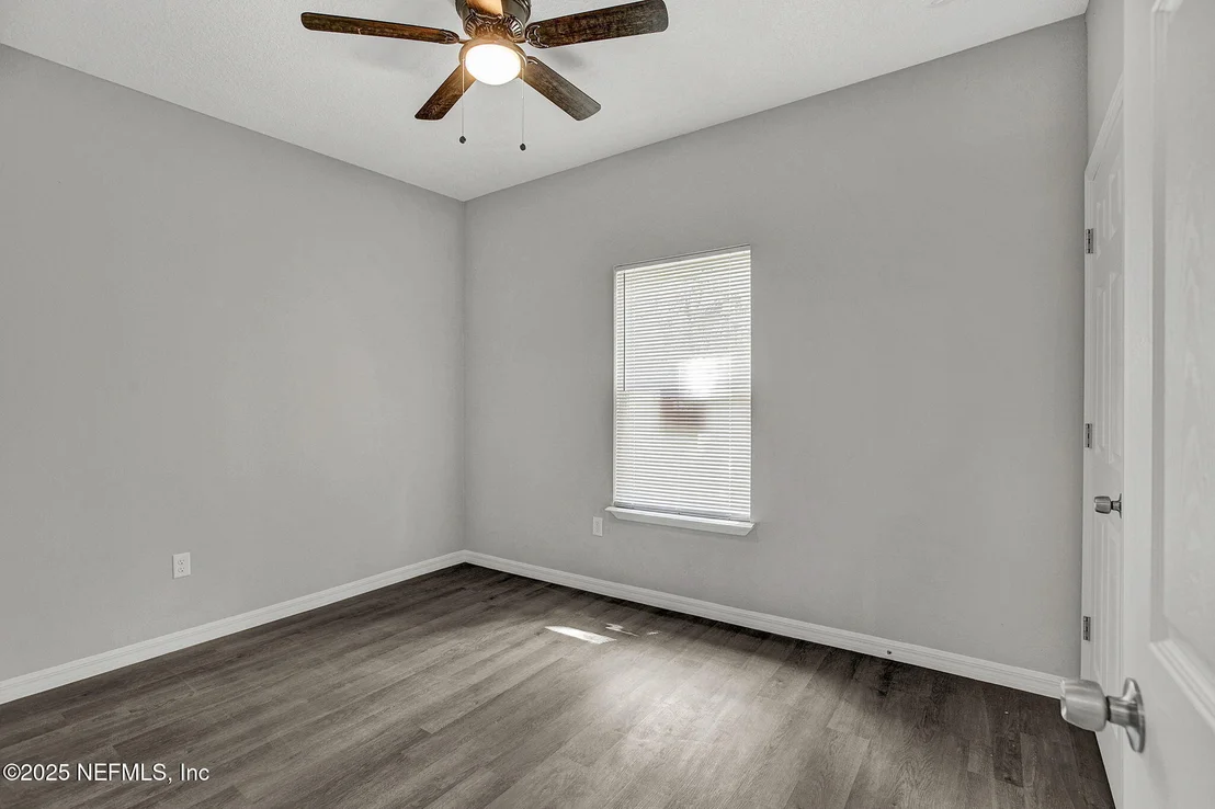 Photo of 6868 CRANE Avenue