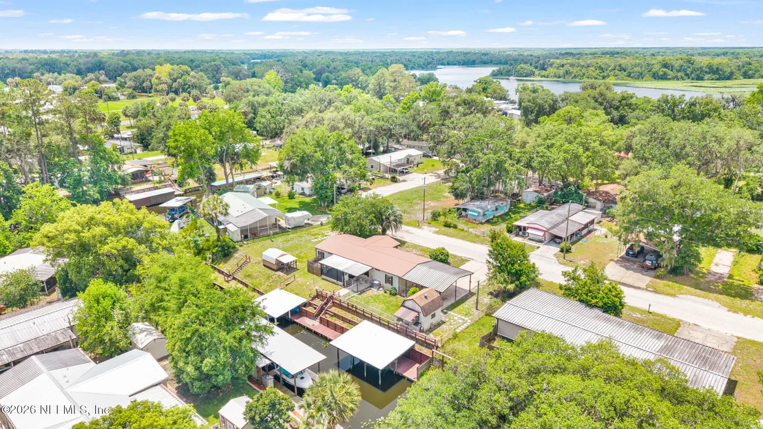 Photo of 418 COVE Drive