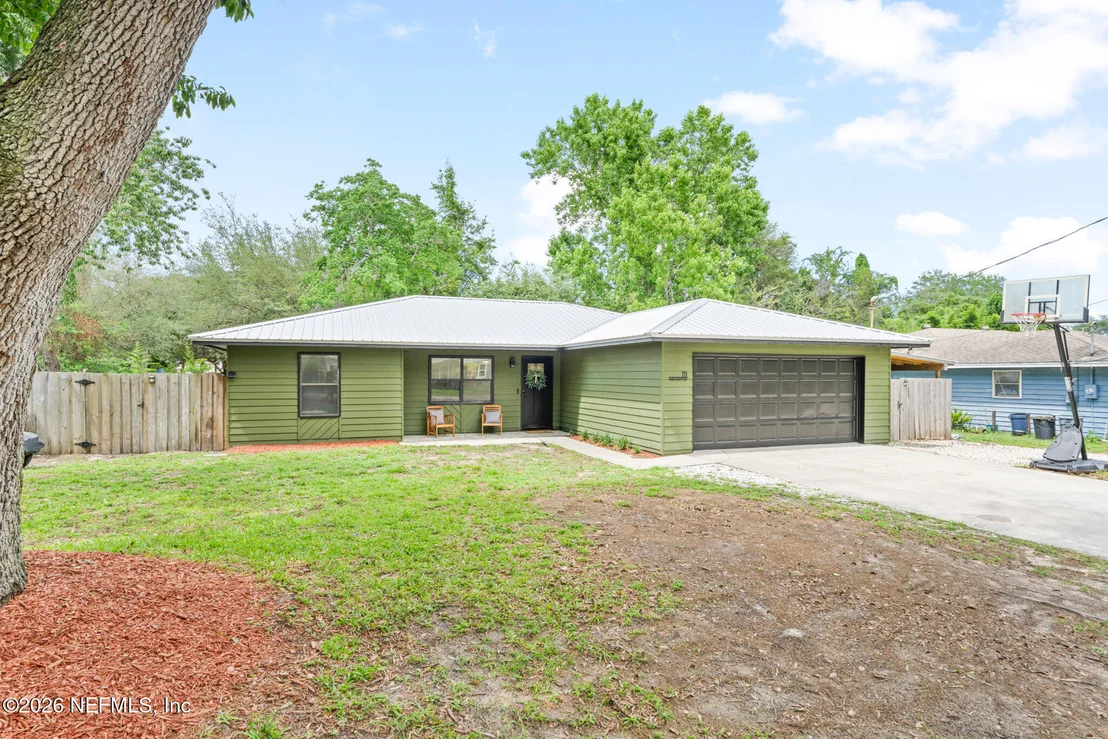 Photo of 111 SWALLOW Road
