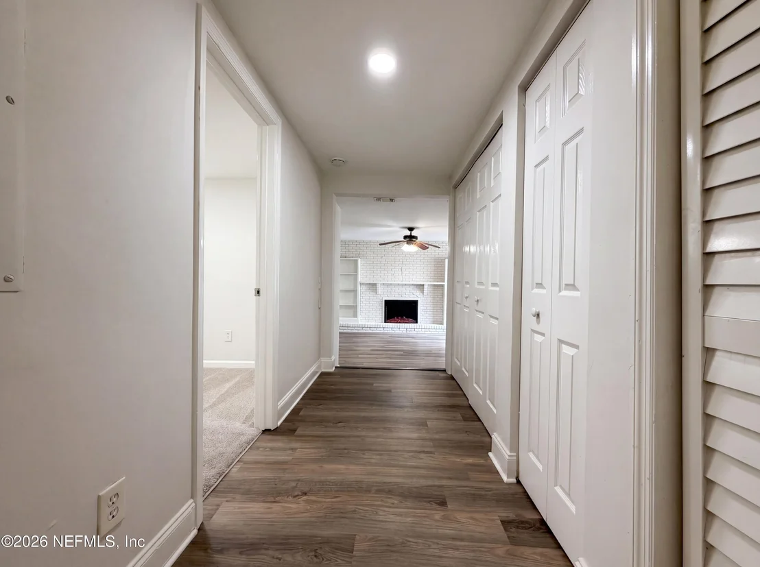Photo of 7008 THURSTON Road