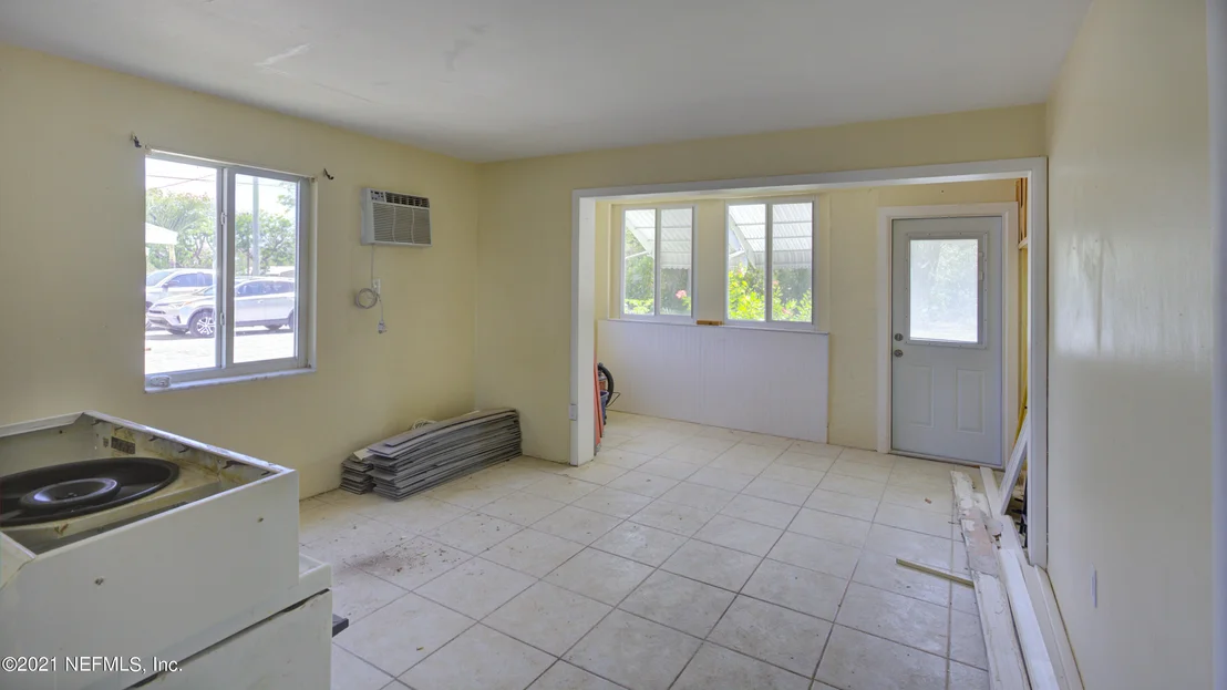 Photo of 165 HARBOR Drive