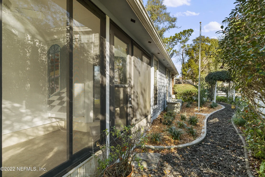 Photo of 8044 COPPERFIELD Circle S