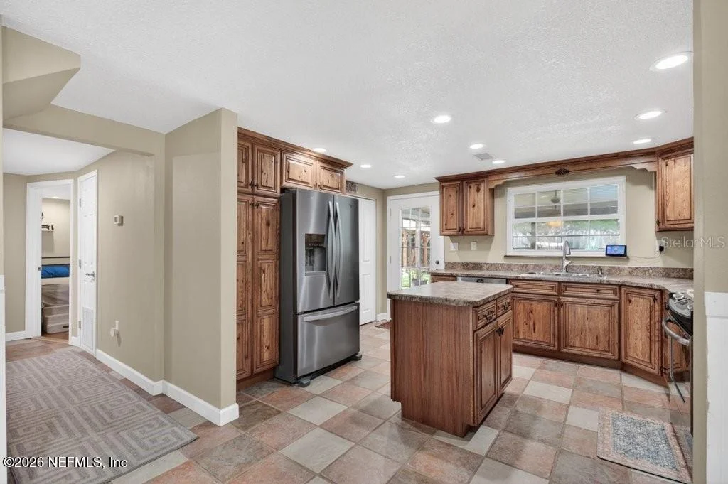 Photo of 121 DAREN Drive