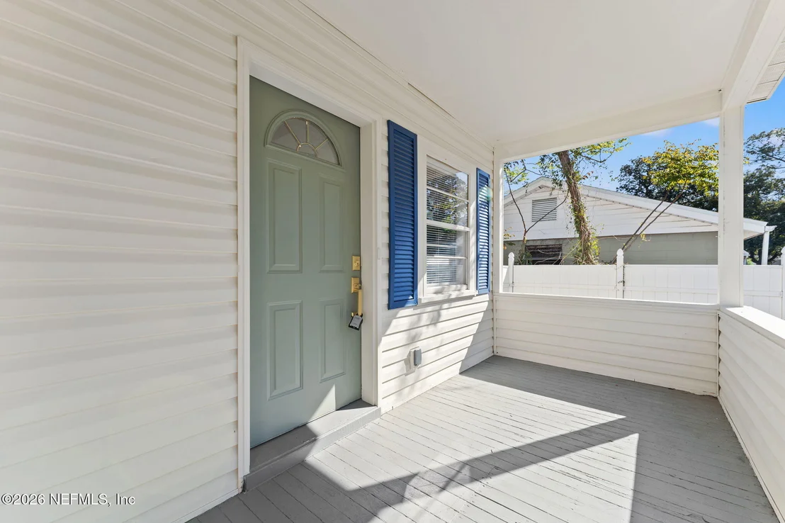 Photo of 4517 DELTA Avenue