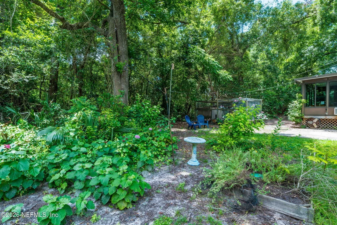 Photo of 1738 CLEMSON Road