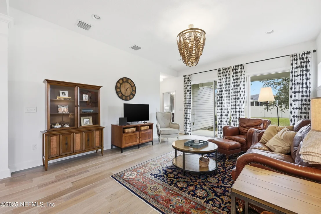 Photo of 22 MOSAIC PARK Avenue