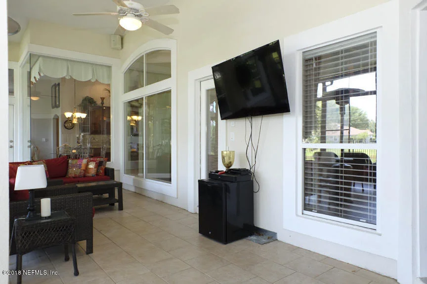 Photo of 1452 COURSE VIEW Drive