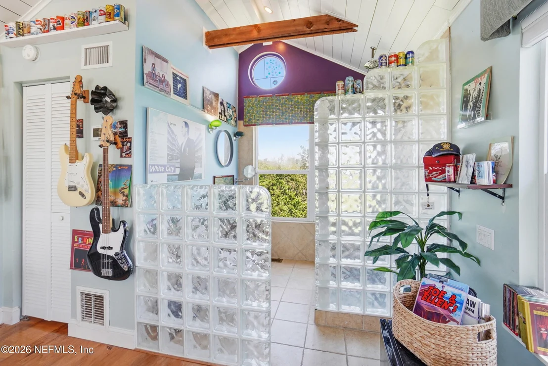 Photo of 136 TURTLE BAY Lane