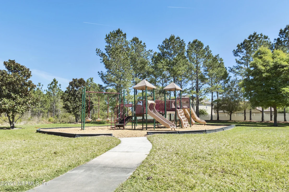 Photo of Unit B at 3690 CRESWICK Circle
