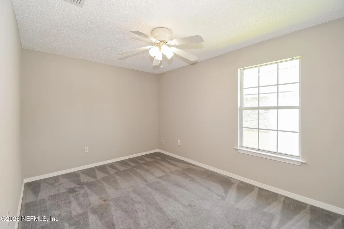 Photo of 2125 PINE TREE Lane