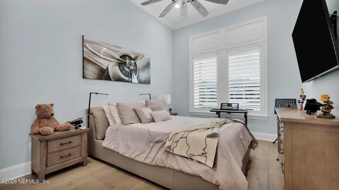Photo of 375 SEAGROVE Drive