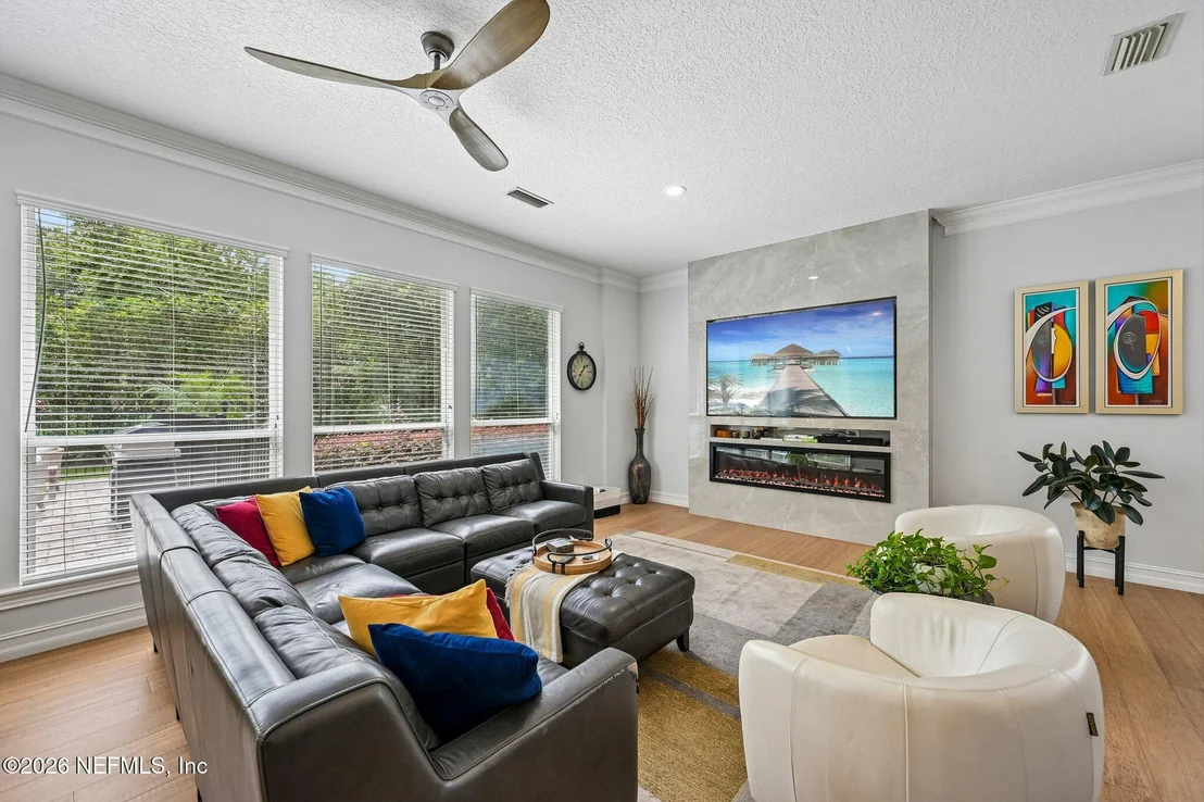 Photo of 2567 FERNTREE Lane