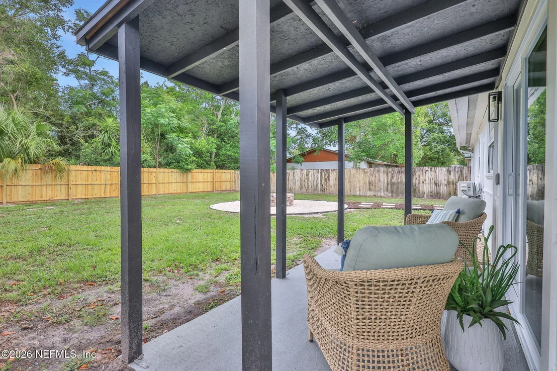 Photo of 509 PENMAN Road