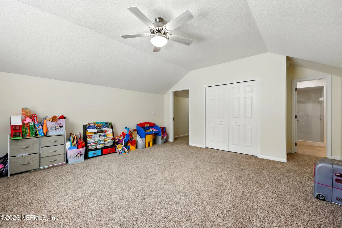 Photo of 364 MAPLEWOOD Drive